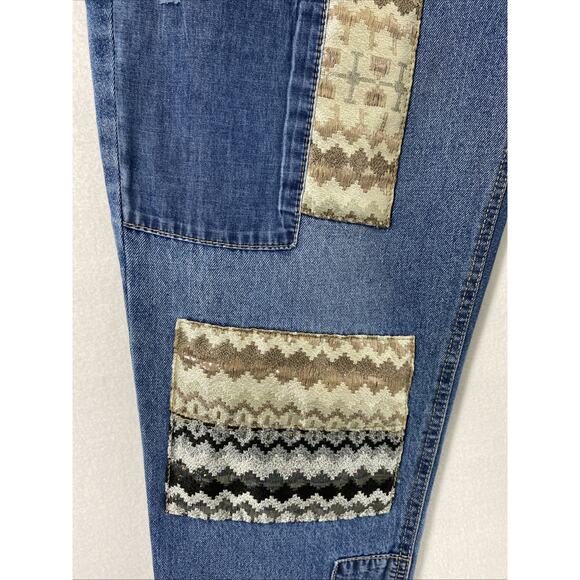 Est 1946 Denim Jeans Womens Size 14 Medium‎ Wash Denim Raw Hem Patches Distress - Picture 12 of 12